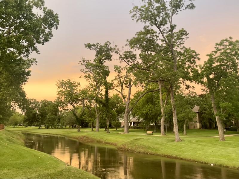 Park Photo by Annie Thomas