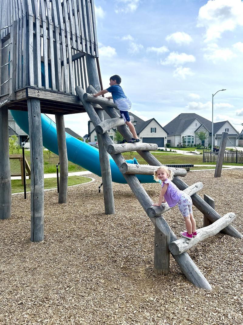 Park Photo by Ryan & Avery Gargano
