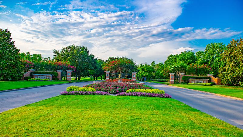Park Photo by Julius Reckord