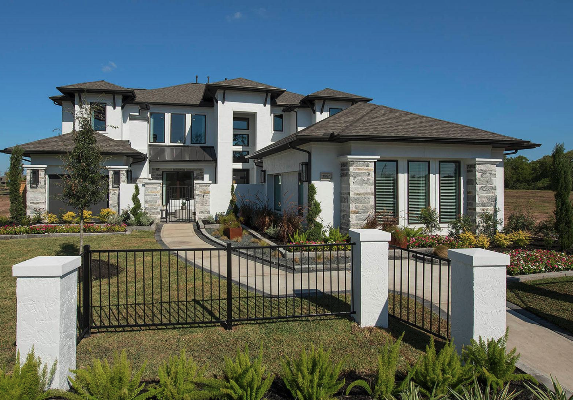 Perry Homes' New Sienna Model Homes in Fort Bend County