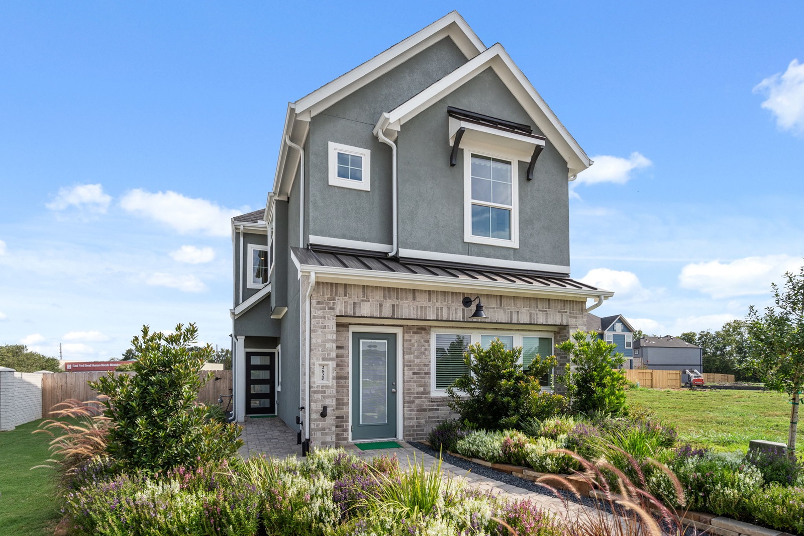 Chesmar Homes Photo 2